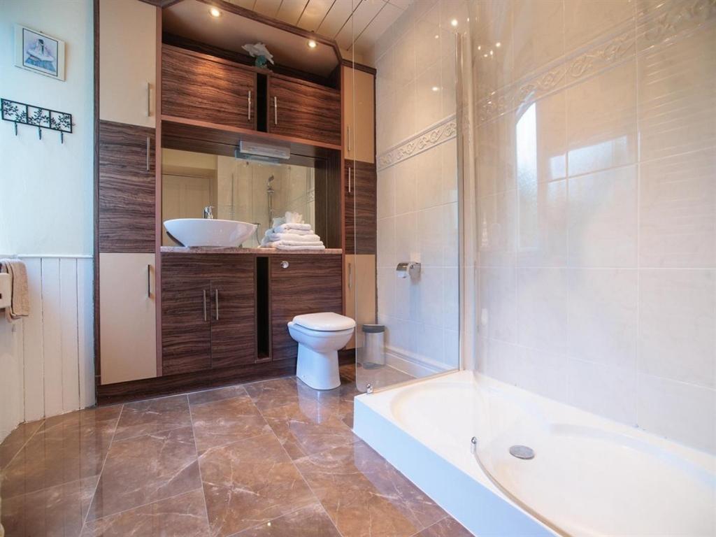 Busby Apartments Glasgow Luaran gambar