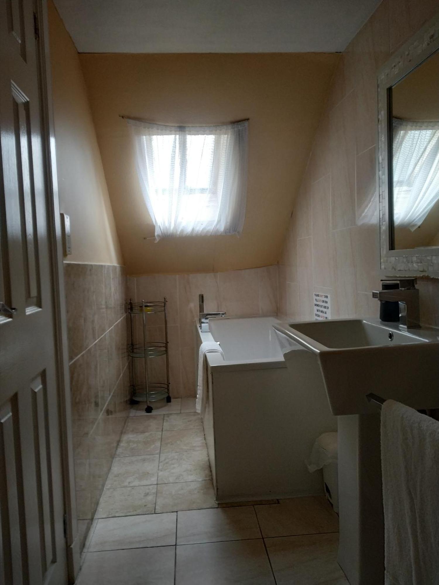 Busby Apartments Glasgow Luaran gambar